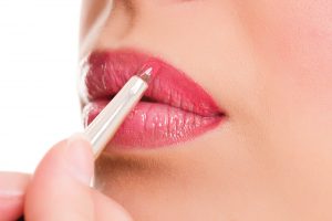 メイクブラシの上手な使い方 リップブラシ編 Beauty Column 美容コラム Meiko